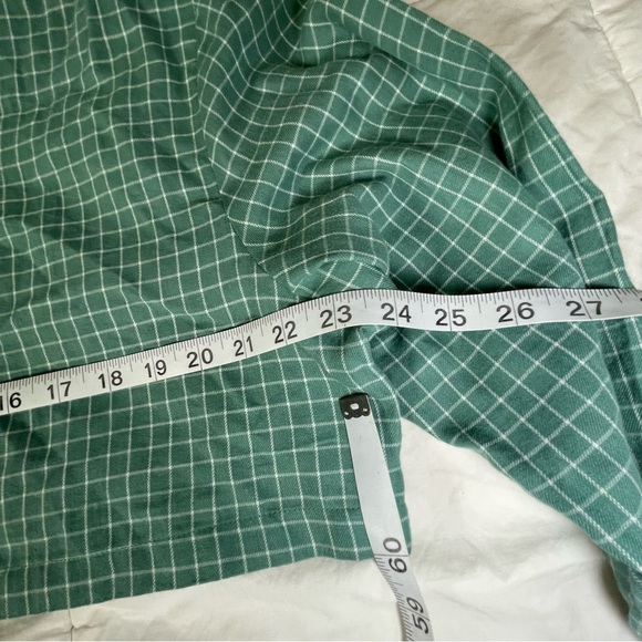 Green Checkered Women's Long Sleeved Cropped Shirt Size L - Picture 6 of 11